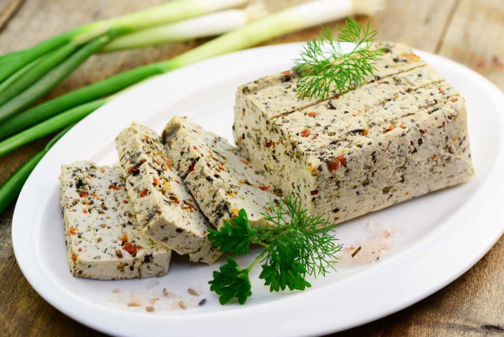 Ernährung mit Tofu mit gesunden Gewürzen und Kräutern Alice Kilimann Texterin