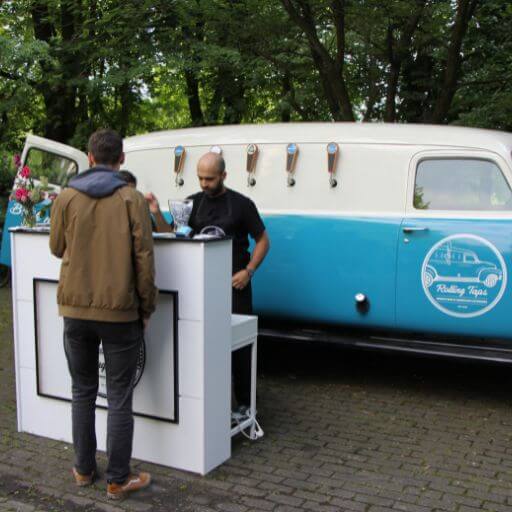 Erlebnis Catering und mobile Bar mit Oldtimer - Mein Event in Köln mit Rolling Taps