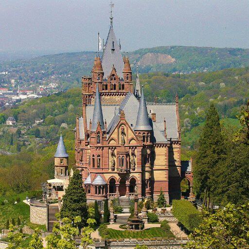 Wandern Siebengebirge - Drachenburg und Drachenfels - Gesundwanderer Outdoor Magazin