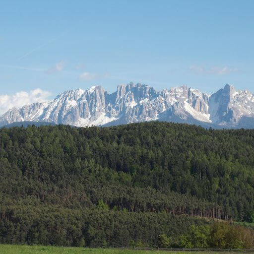 Bozen wandern auf Plateau mit herrlichem Ausblick - Gesundwanderer Blog